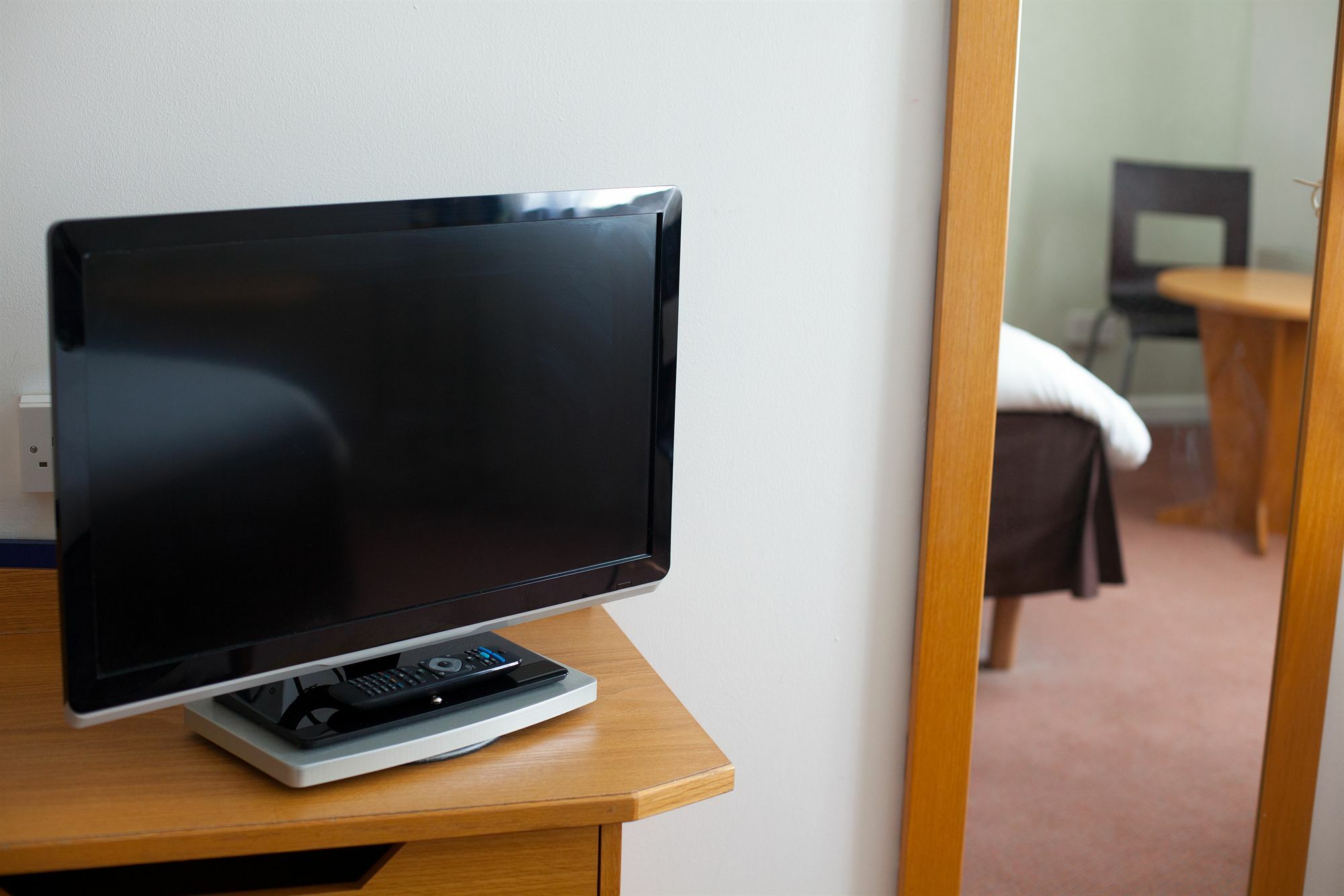 Ibis Cardiff Gate - International Business Park Hotel Екстериор снимка